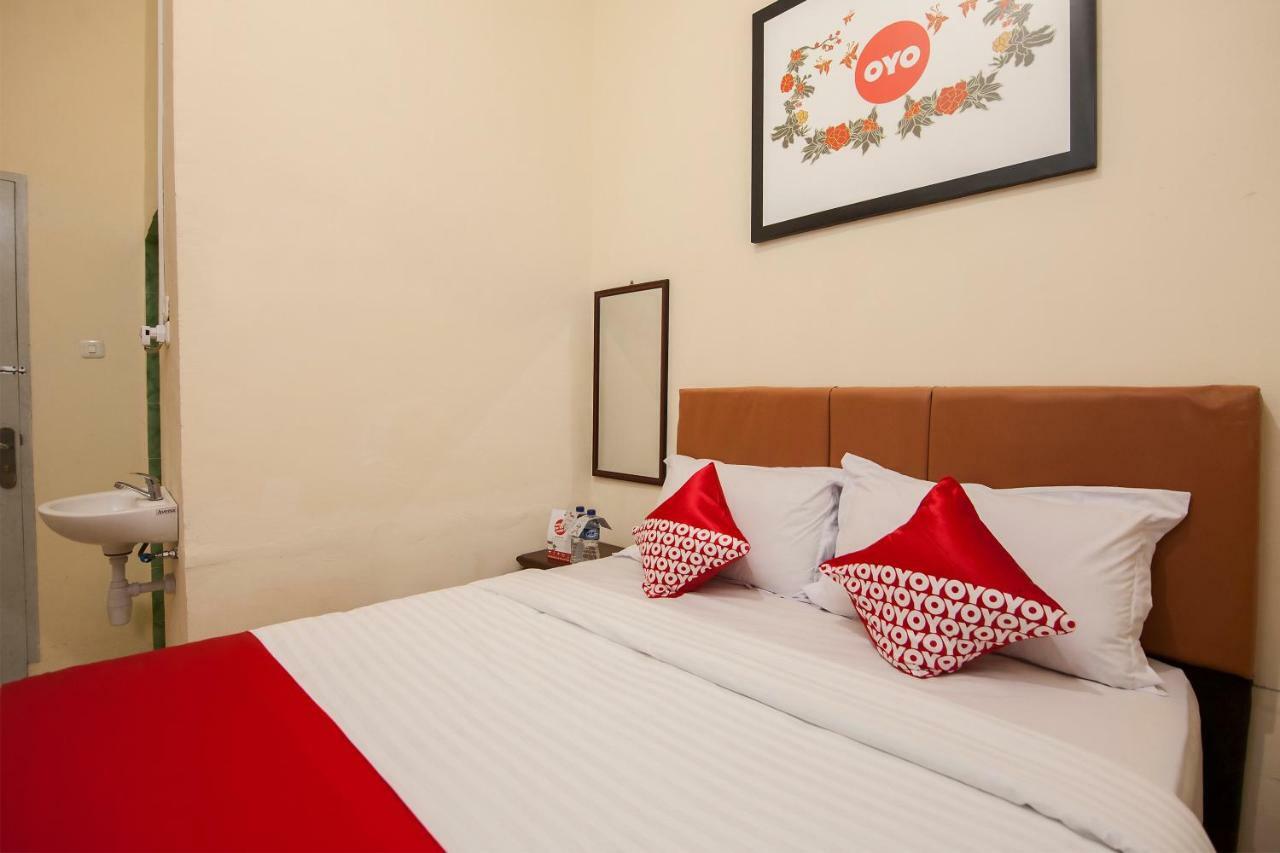 Oyo 719 Penginapan Panatapan Almonsari Resort Siborongborong Kültér fotó